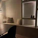 公寓 Historic 3 Bedroom Art-nouveau With Airconditioning - Walk To Station Sint-pieters & Close To Centre