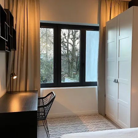 Historic 3 Bedroom Art-nouveau With Airconditioning - Walk To Station Sint-pieters & Close To Centre * Gent