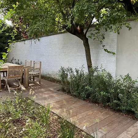 Historic 3 Bedroom Art-nouveau With Airconditioning - Walk To Station Sint-pieters & Close To Centre Gent